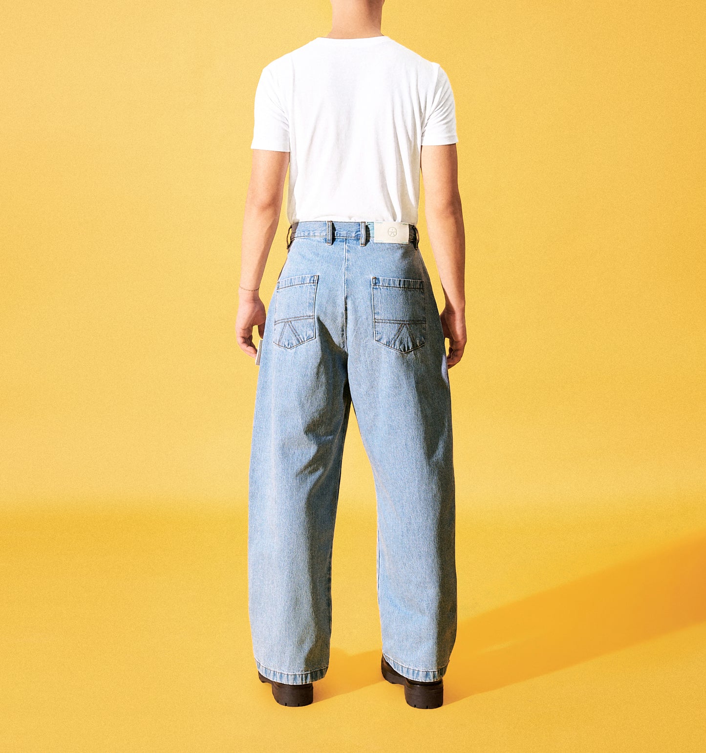 THE HUY / LIGHT STONEWASH