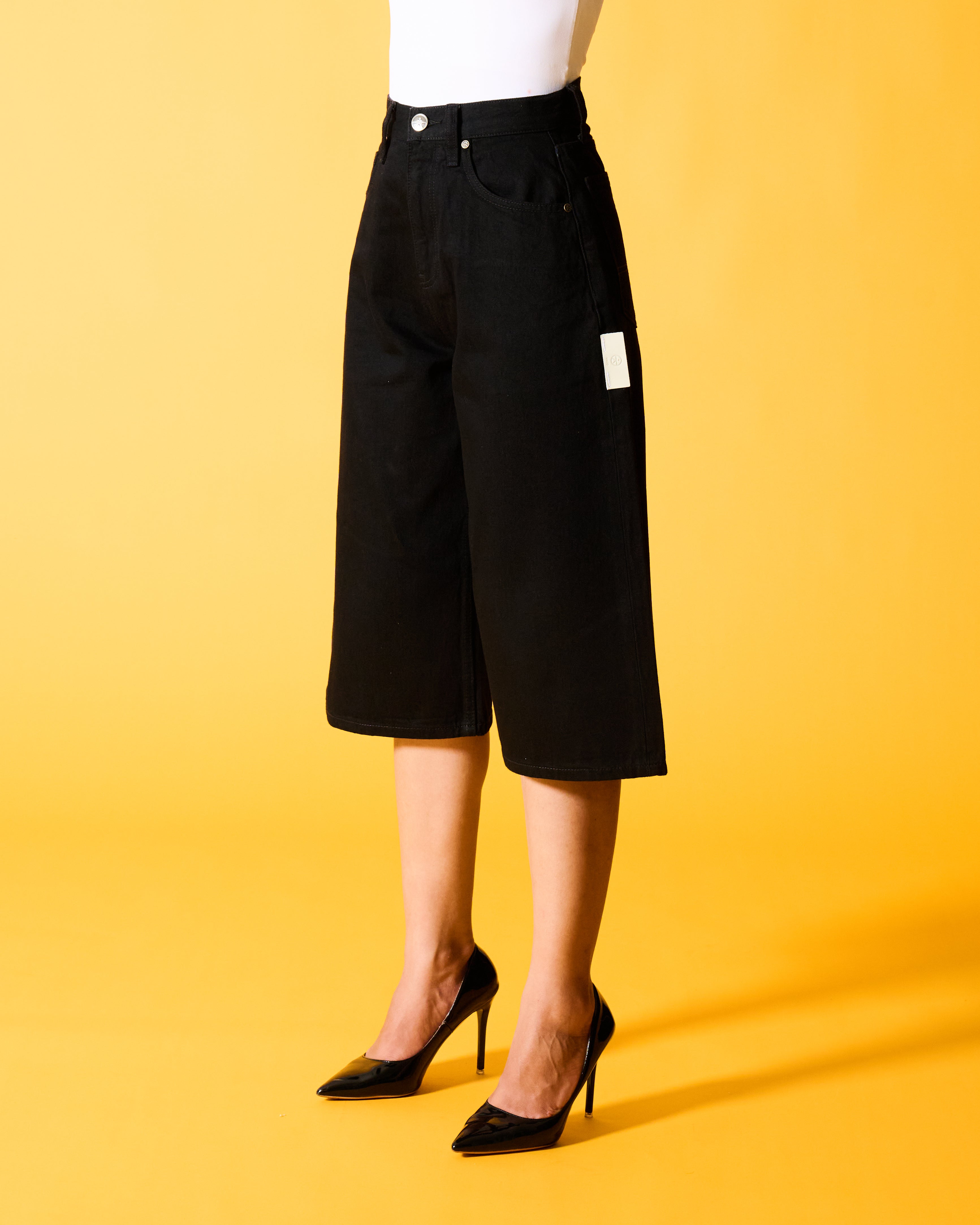 THE PHÚC · JORT BLACK