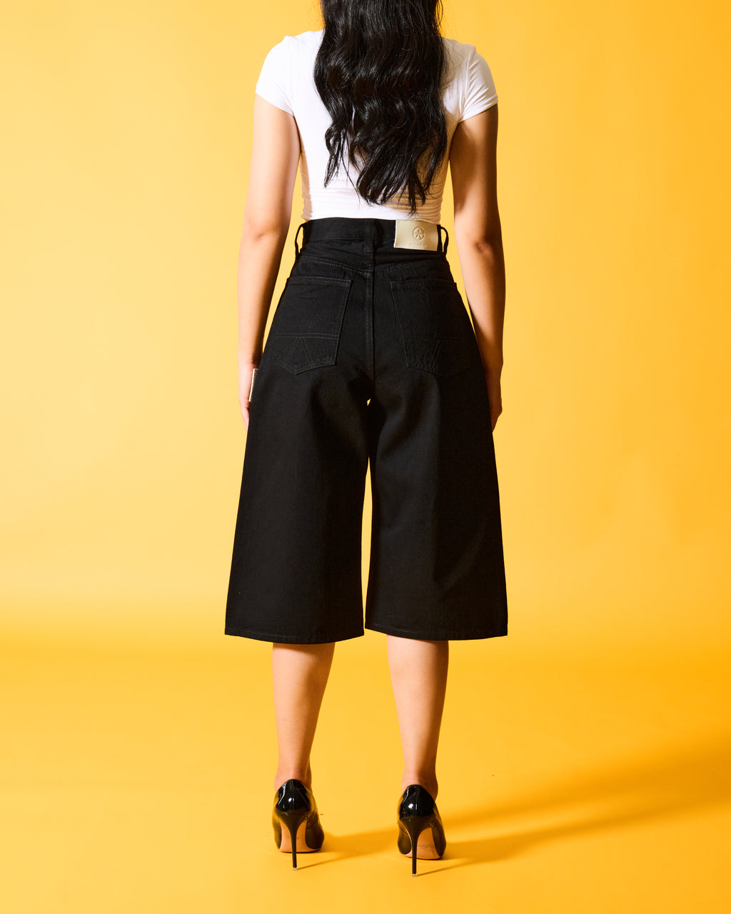 THE PHÚC · JORT BLACK