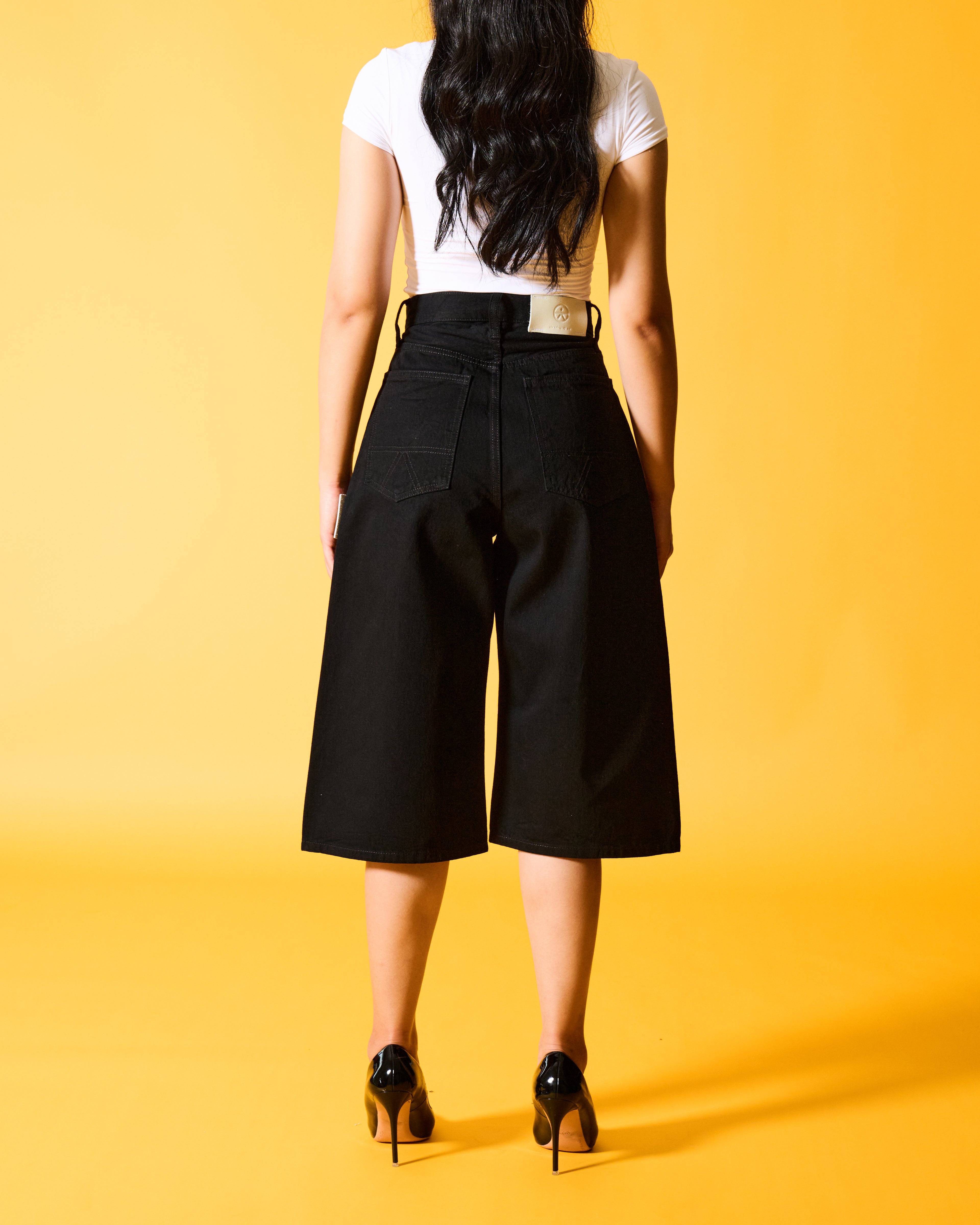 THE PHÚC · JORT BLACK