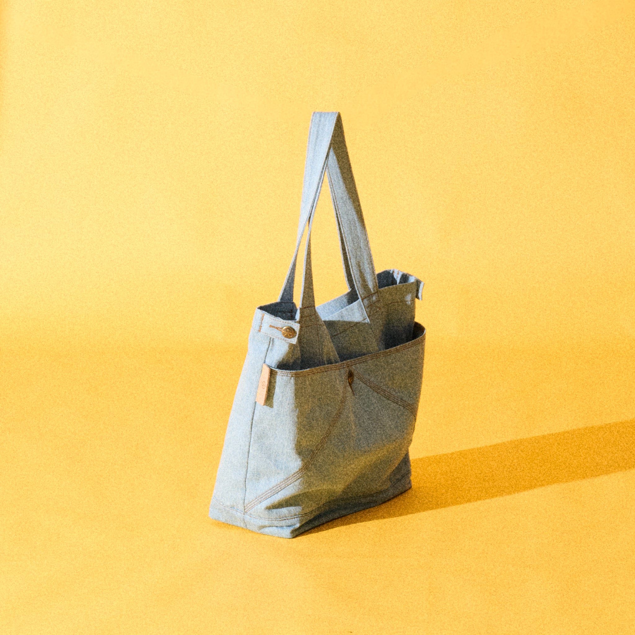 OKIO LUXURY DENIM TOTE BAG LIGHT STONEWASH