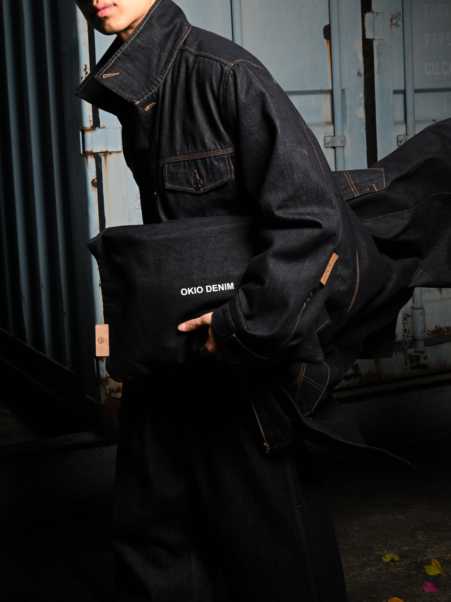 THE HỢP · DUNGAREE