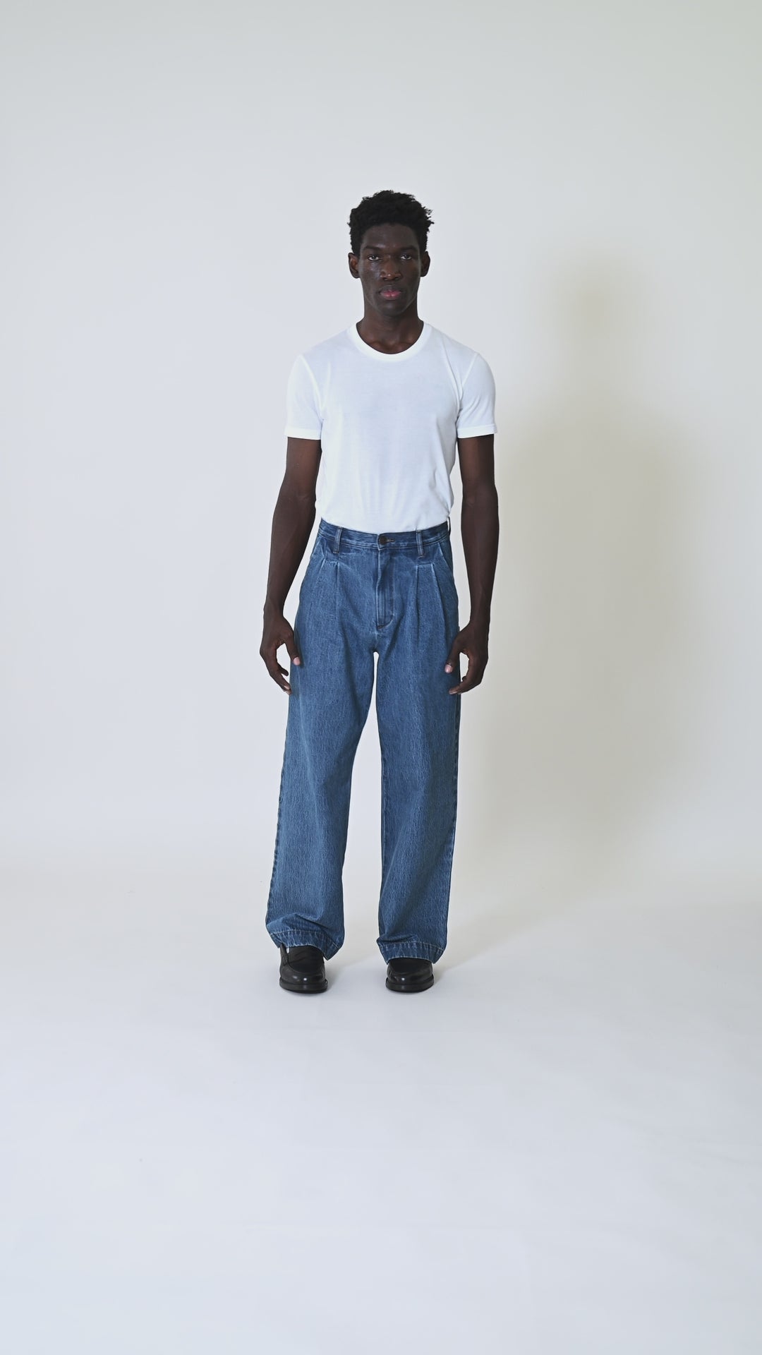 THE LAN · JEAN