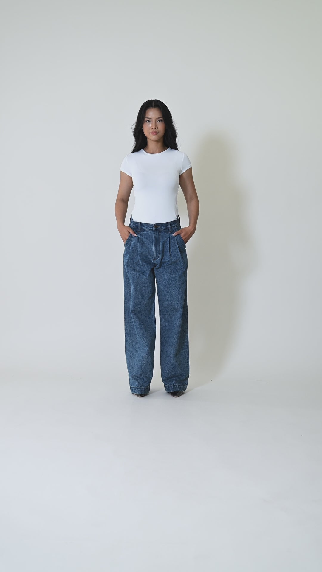 THE LAN · JEAN