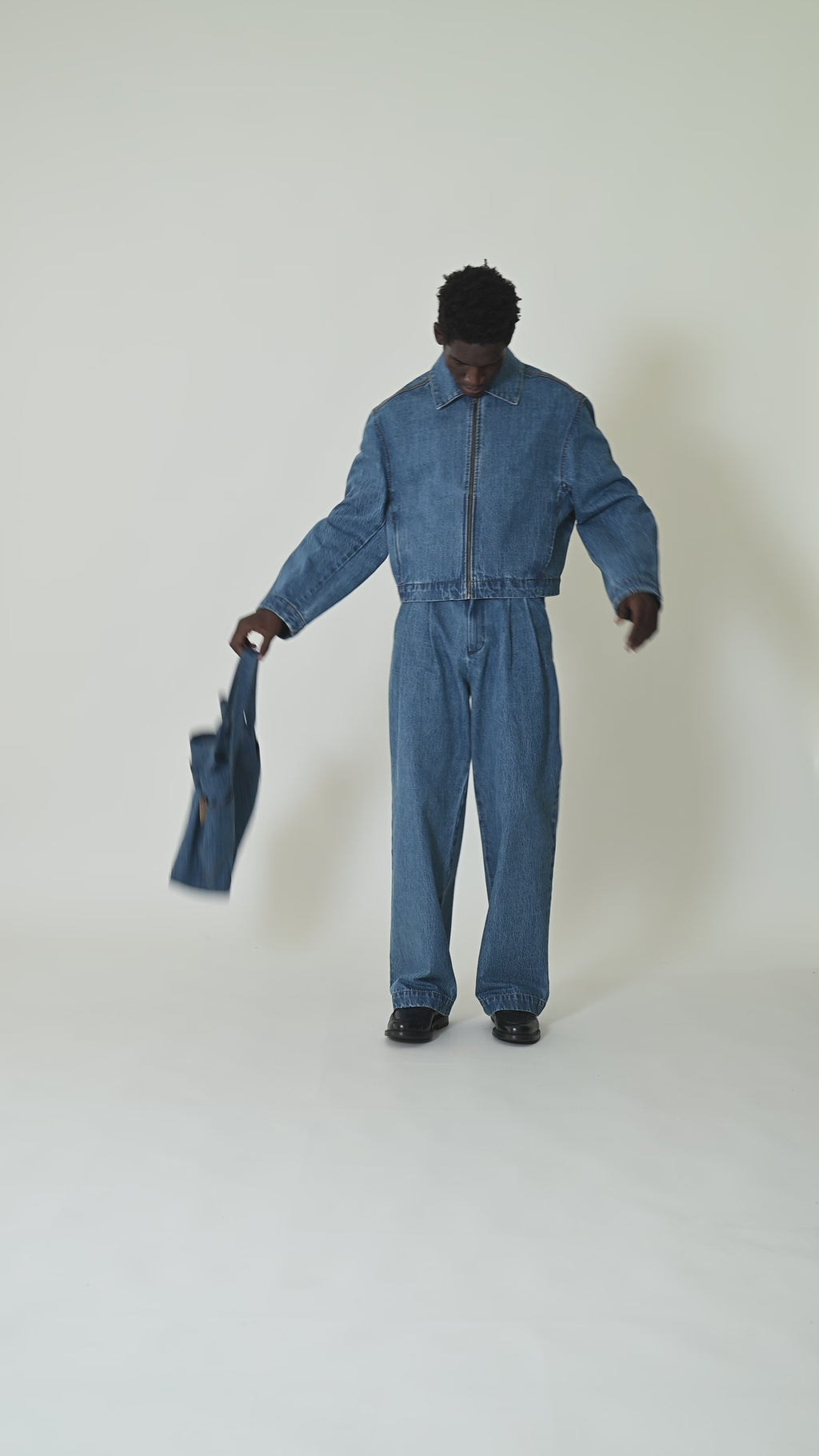 THE Ô LIU · STONEWASH TOTE