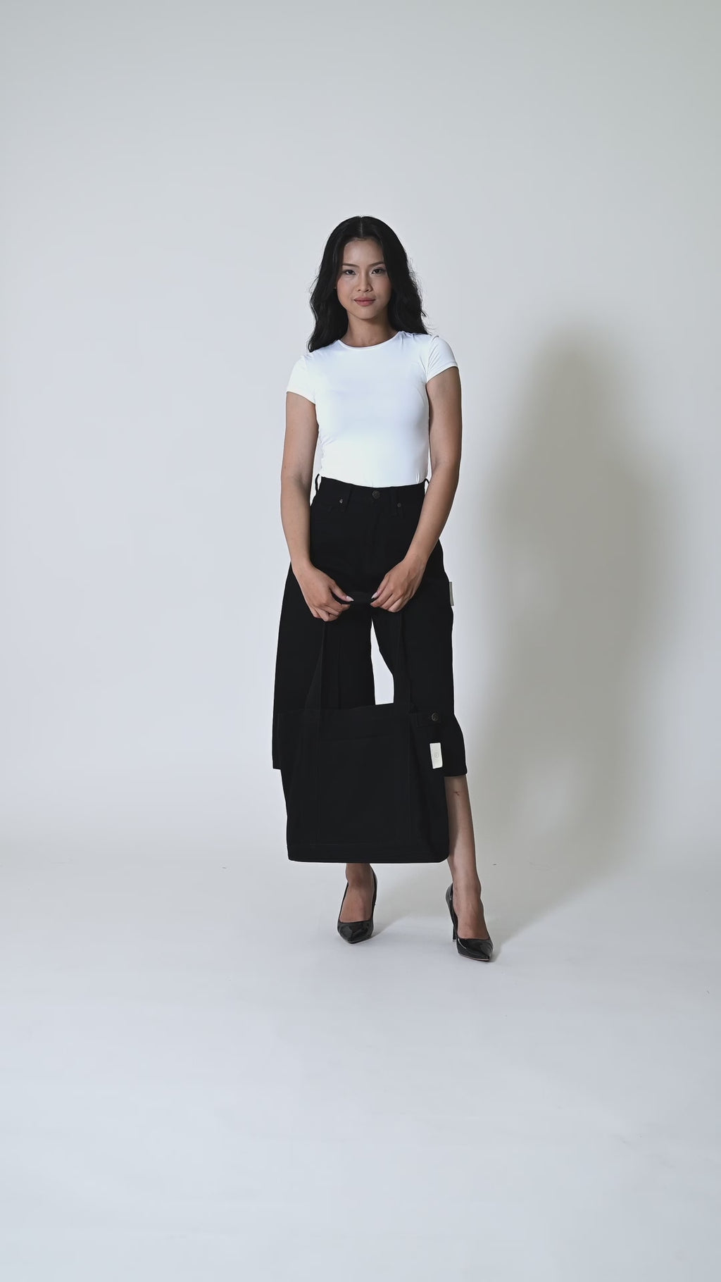 THE Ô LIU · BLACK TOTE